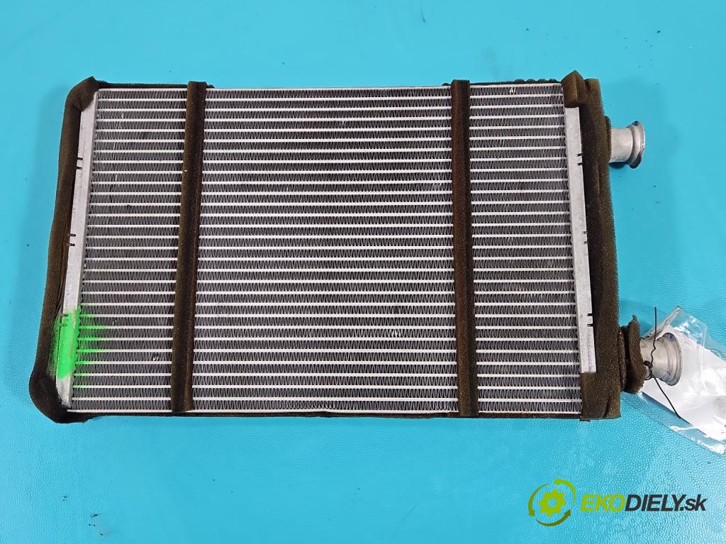 Mercedes S W221 2005-2013 3.0 CDI 235 hp automatic 173 kW 2987 cm3 4- radiátor 2218307960 (Radiátory topení)