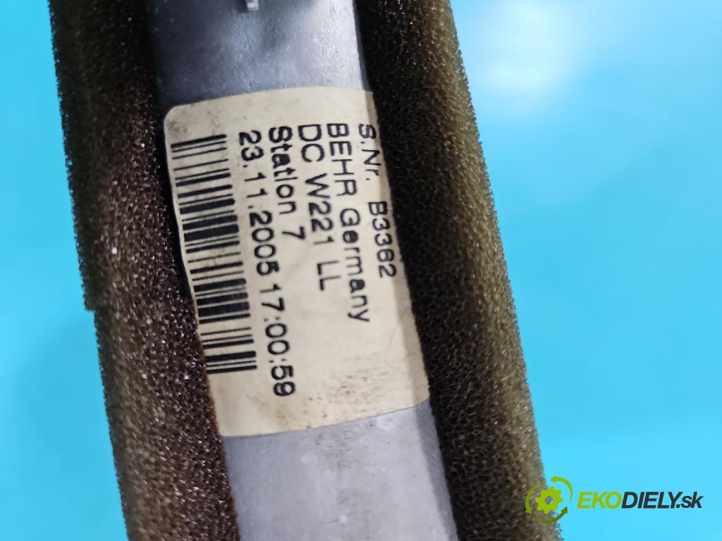 Mercedes S W221 2005-2013 3.0 CDI 235 hp automatic 173 kW 2987 cm3 4- radiátor 2218307960 (Radiátory topení)