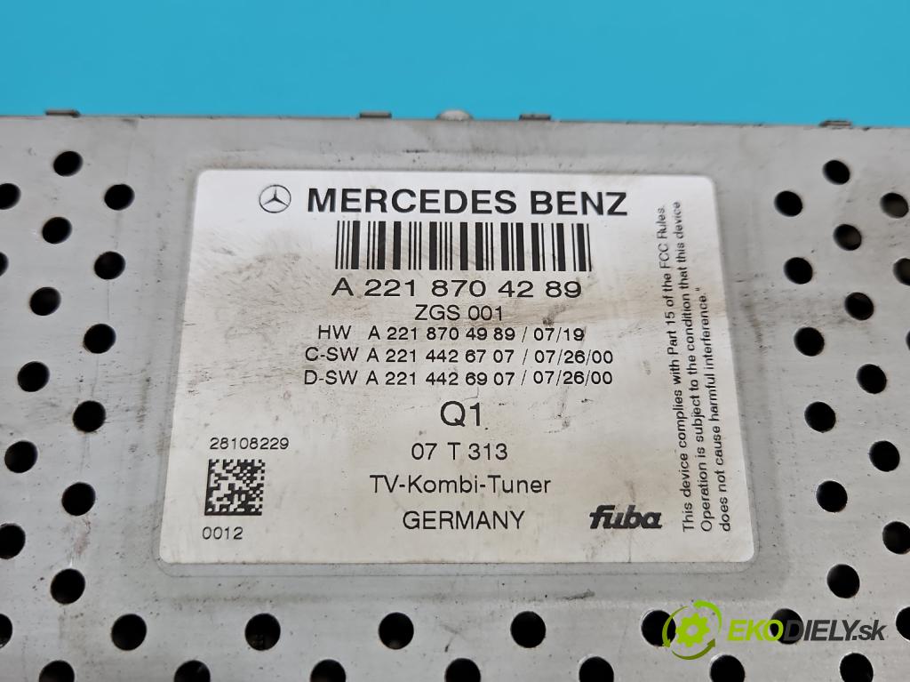 Mercedes S W221 2005-2013 3.0 CDI 235 HP automatic 173 kW 2987 cm3 4- Radio originál A2218704289
