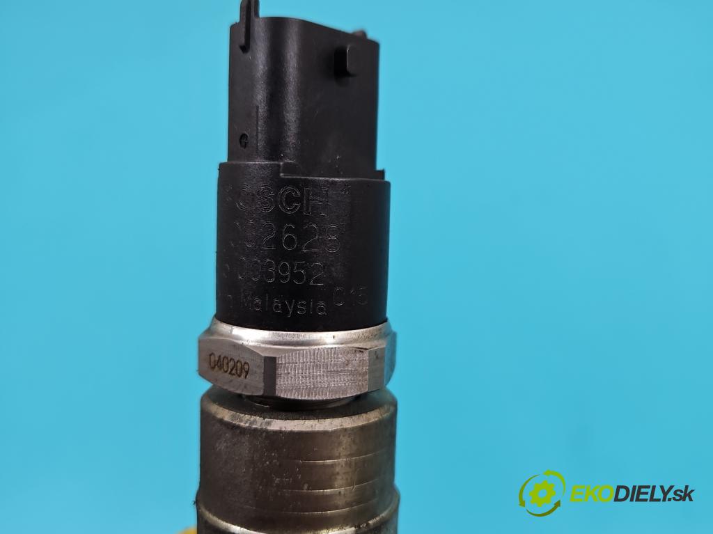 Toyota Yaris I 1999-2005 1.4 D4D 75 HP manual 55 kW 1364 cm3 5- lišta vstrekovacia  (Vstrekovacie lišty)