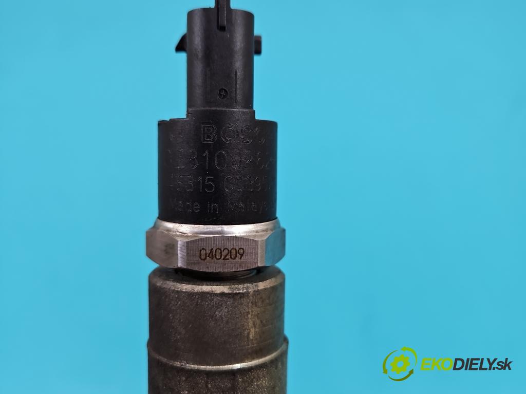 Toyota Yaris I 1999-2005 1.4 D4D 75 HP manual 55 kW 1364 cm3 5- lišta vstrekovacia  (Vstrekovacie lišty)