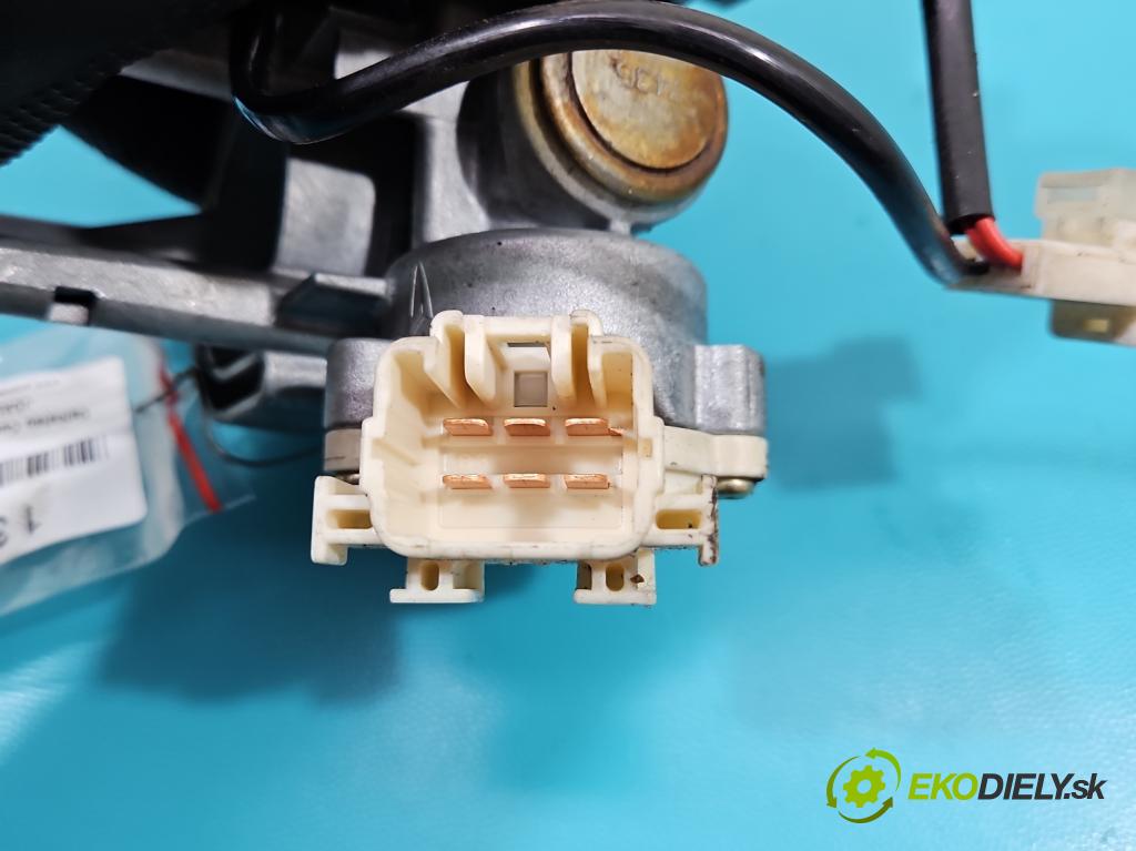 Daihatsu Cuore VI L251 2003-2007 1.0 12V 58 HP manual 43 kW 989 cm3 3- Spínačka  (Spínacie skrinky a kľúče)