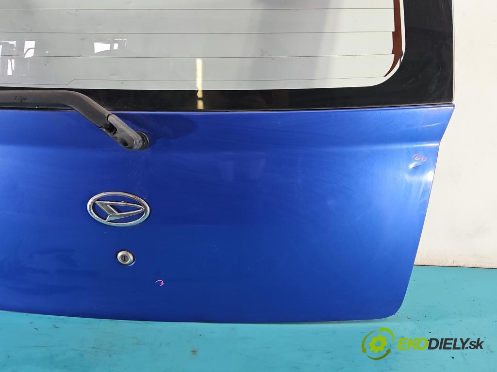 Daihatsu Cuore VI L251 2003-2007 1.0 12V 58 hp manual 43 kW 989 cm3 3- zadní kufrové dveře  (Zadní kapoty)