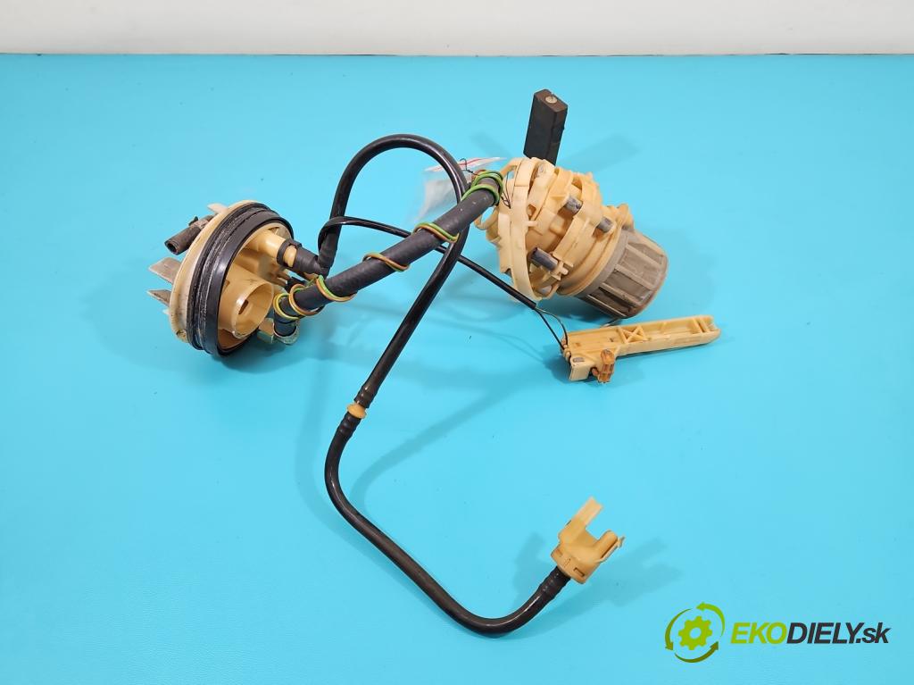 Audi 80 B4 1991-1994 2.0 90 hp manual 66 kW 1984 cm3 4- čerpadlo paliva 8A0201319A