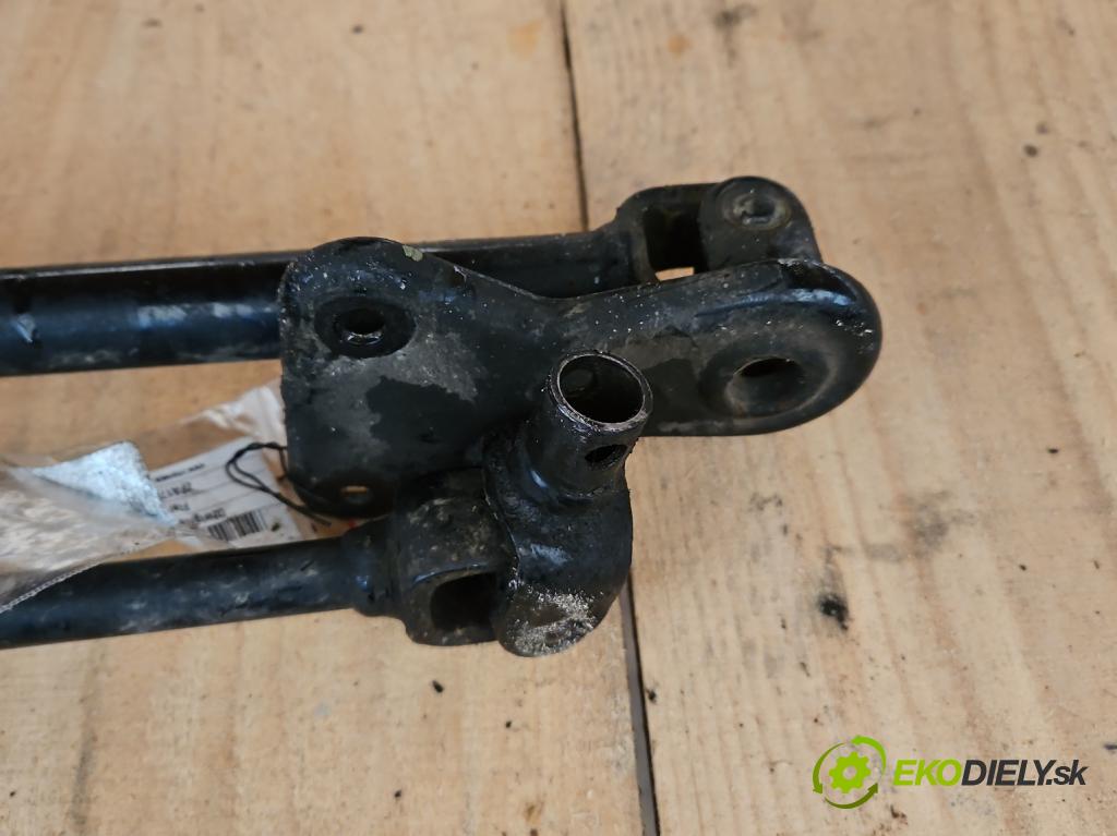 Fiat Cinquecento 0.7 plyn: 30KM manual 22 kW 704 cm3 3- Páka: Změny: stupeň,rýchlosť  (Rýchlostné páky / kulisy)