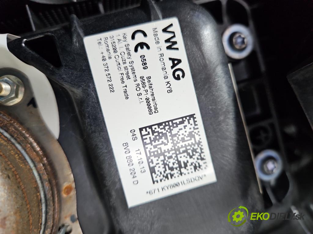 Vw Golf VII 2012-2020 1.6 tdi 105 HP automatic 77 kW 1598 cm3 5- kokpit,pristrojová doska rozdeľovacia