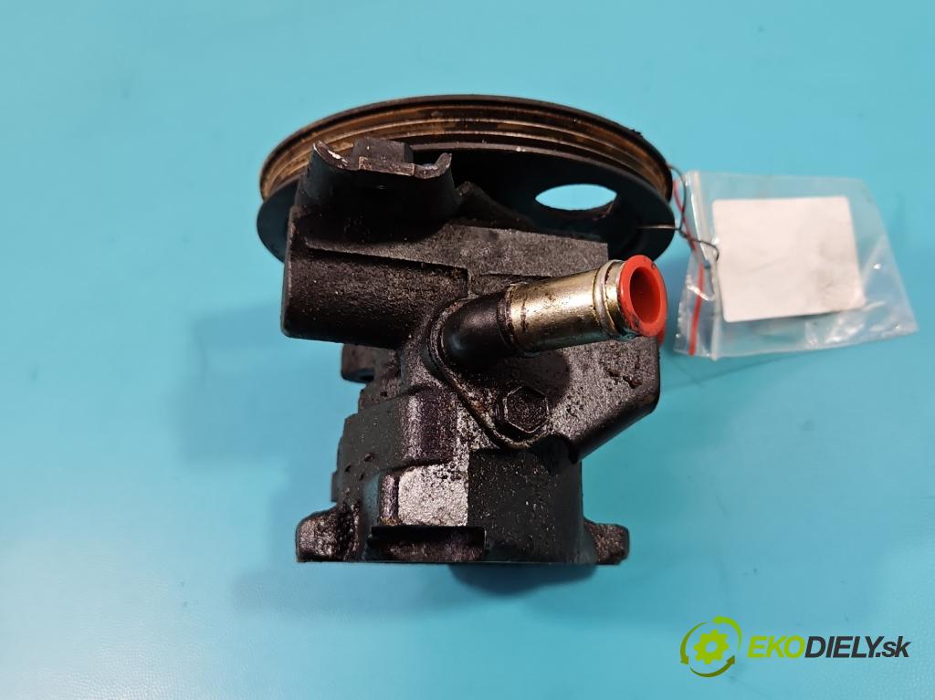 Lexus IS I 1998-2005 2.0 16V 155 HP manual 114 kW 1988 cm3 4- čerpadlo posilovač  (Servočerpadlá, pumpy riadenia)