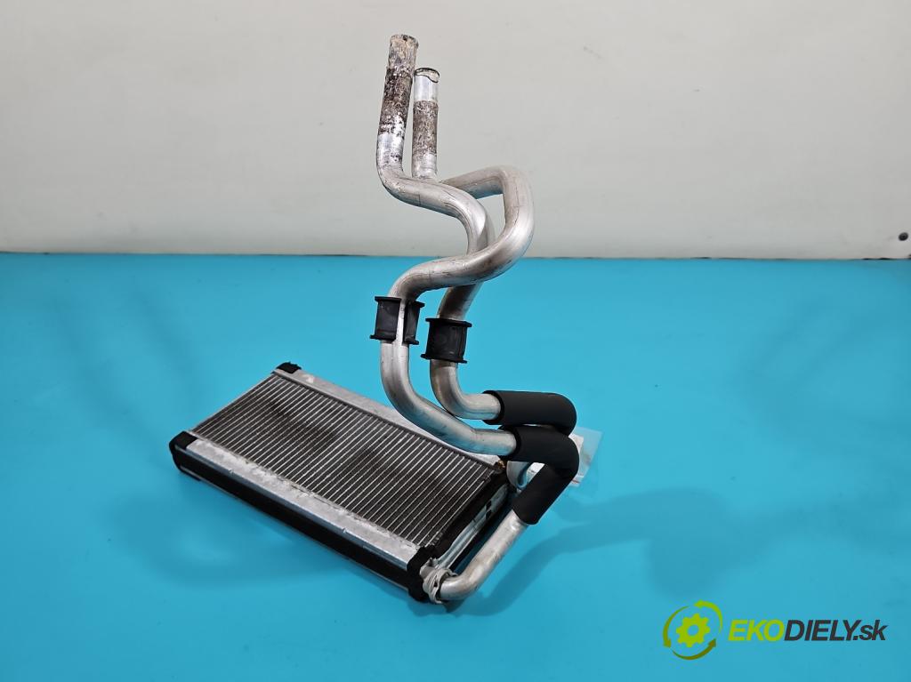 Lexus IS I 1998-2005 2.0 16V 155 hp manual 114 kW 1988 cm3 4- radiátor  (Radiátory topení)