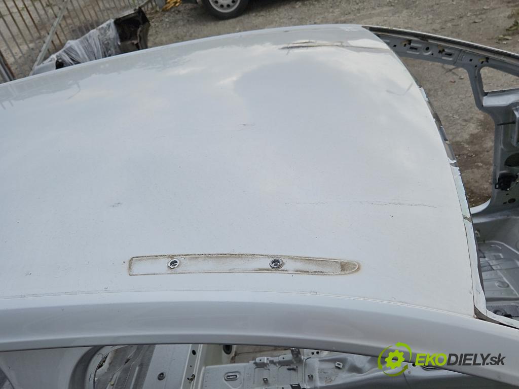 Vw Golf VII 2012-2020 1.6 tdi 105 hp automatic 77 kW 1598 cm3 5- Strecha: