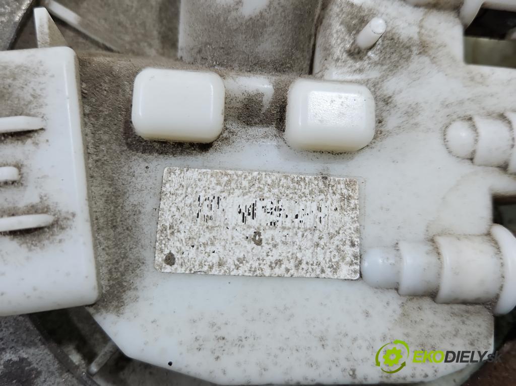 Opel Vectra C 2002-2008 2.2 16V 155 hp manual 114 kW 2198 cm3 5- čerpadlo paliva