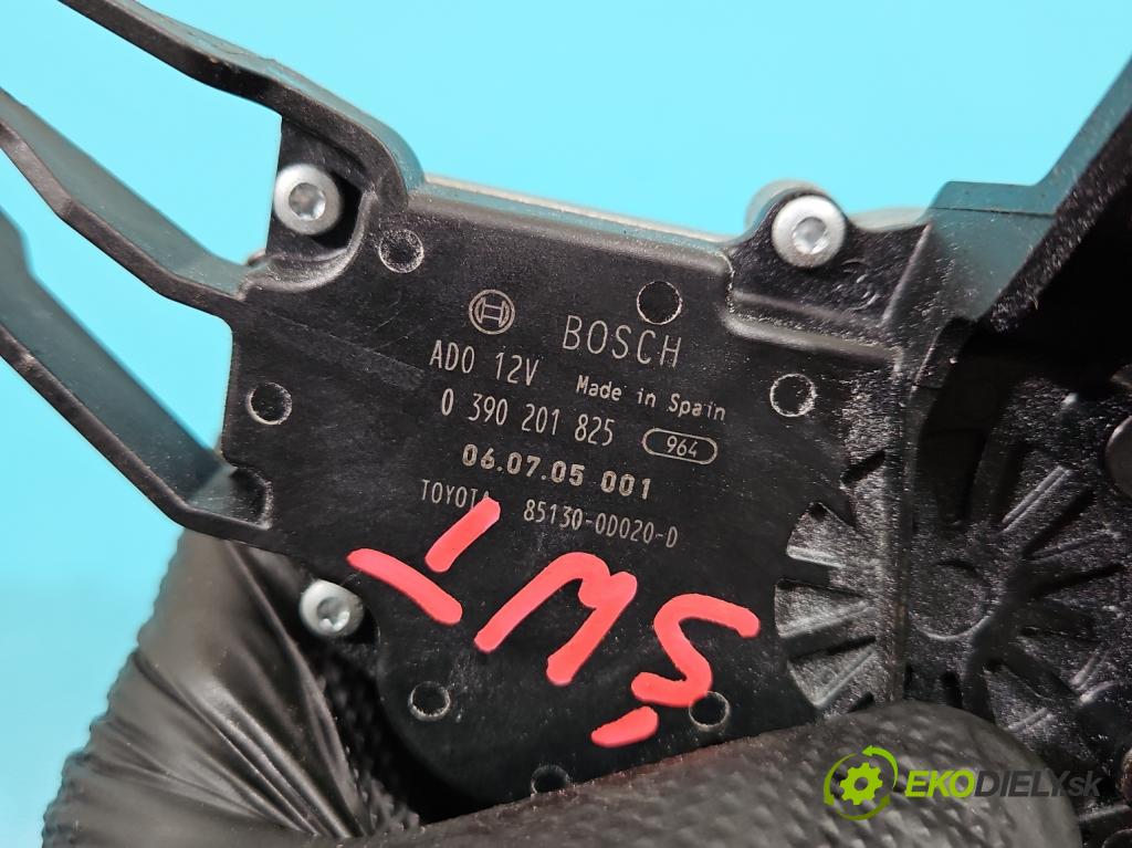 Toyota Yaris II 2005-2011 1.3 vvti 87 hp automatic 64 kW 1298 cm3 5- motor stěrače zadní 0390201825
