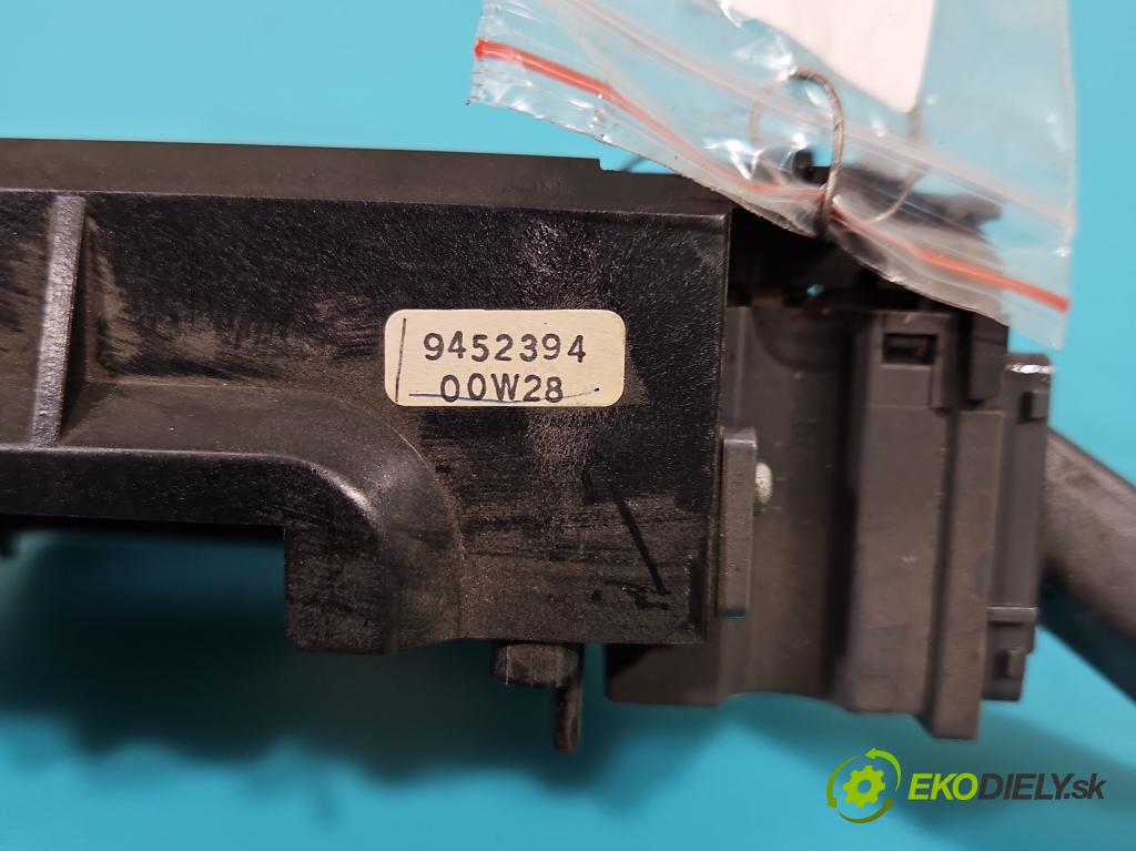 Volvo V70 II 1999-2007 2.4 170 hp automatic 125 kW 2435 cm3 5- Přepínač sdružený 31268578 (Páčky pod volantem)