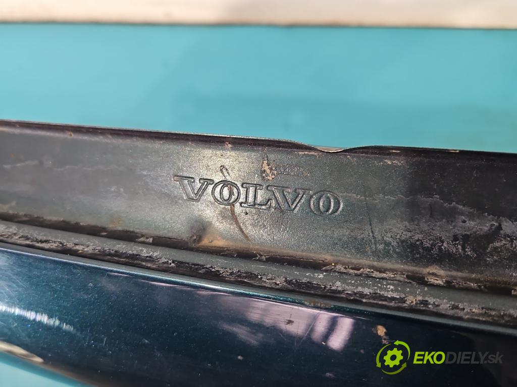 Volvo V70 II 1999-2007 2.4 170 HP automatic 125 kW 2435 cm3 5- blatník predné ľavý  (Predné ľavé)