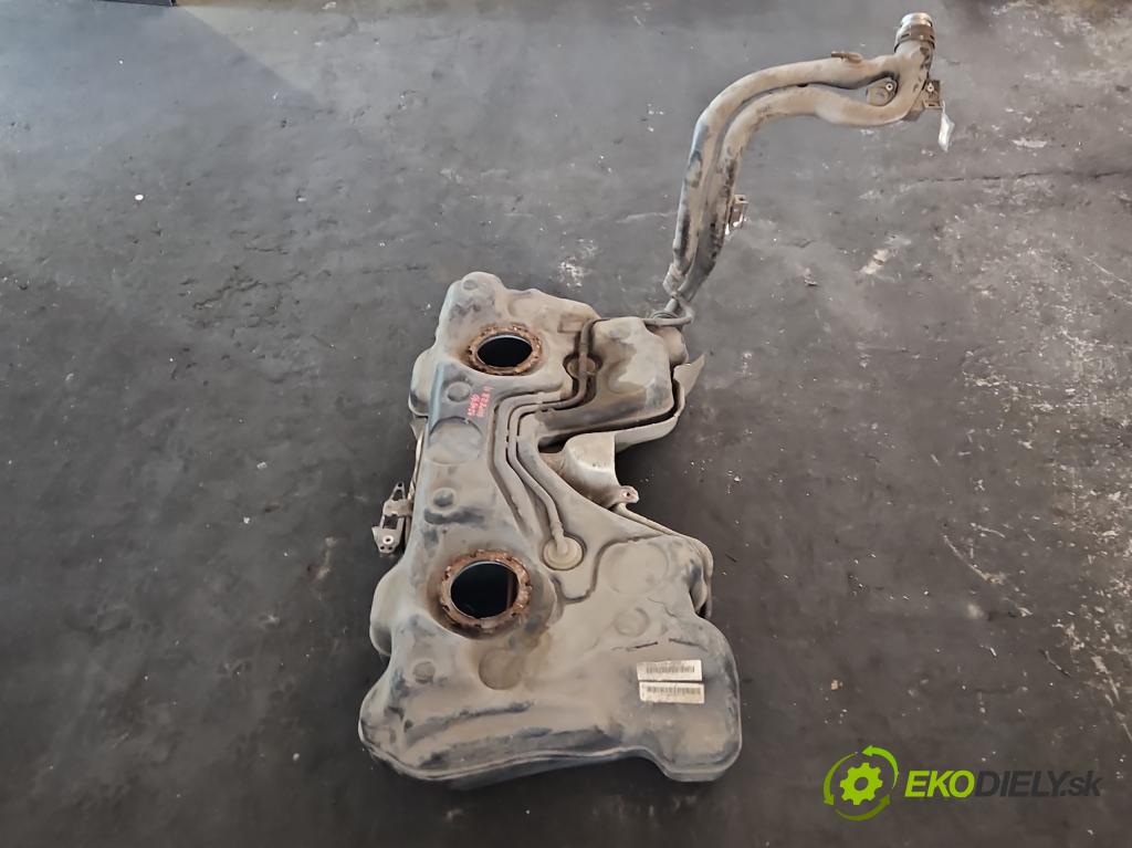 Skoda Superb II 2008-2015 2.0 TDI 140 HP manual 103 kW 1968 cm3 4- Nádrž: palivo 1K0201022KR (Nádrže)