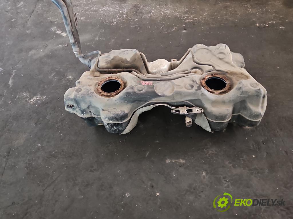 Skoda Superb II 2008-2015 2.0 TDI 140 HP manual 103 kW 1968 cm3 4- Nádrž: palivo 1K0201022KR (Nádrže)