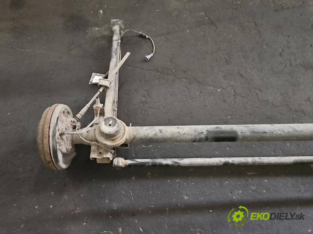 Suzuki Ignis 1.3 16V 94 hp manual 69 kW 1328 cm3 5- zadní výztuha  (Výztuhy zadní)