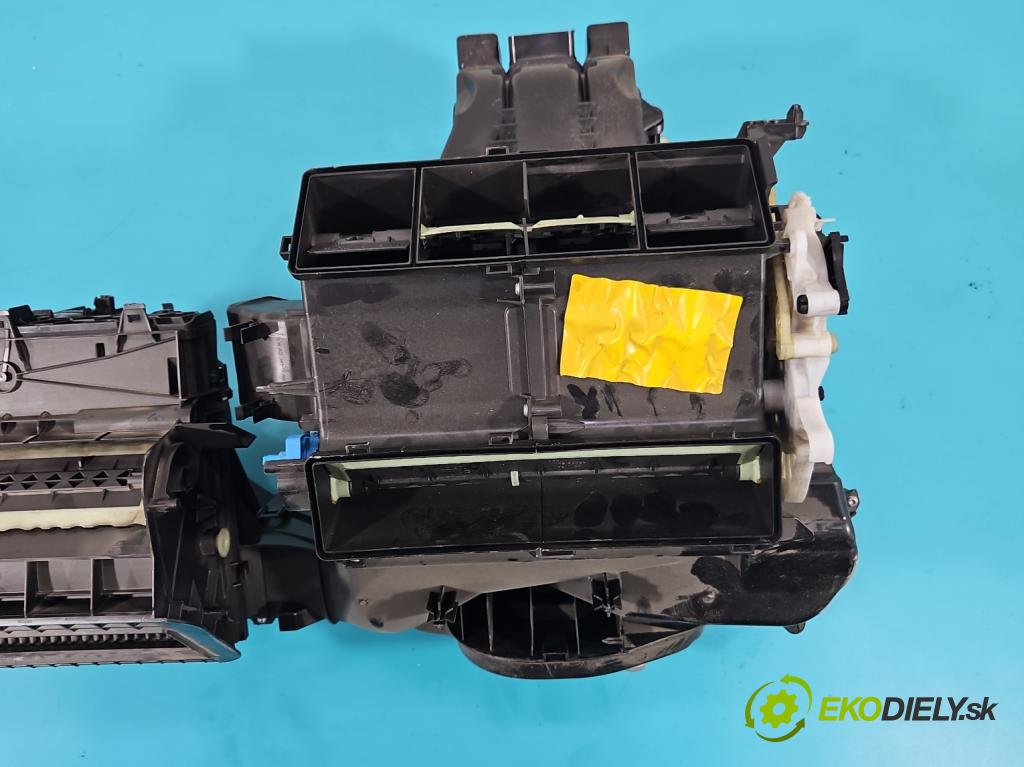 Vw Golf VII 2012-2020 1.6 tdi 105 hp automatic 77 kW 1598 cm3 5- radiátor  (Radiátory topení)