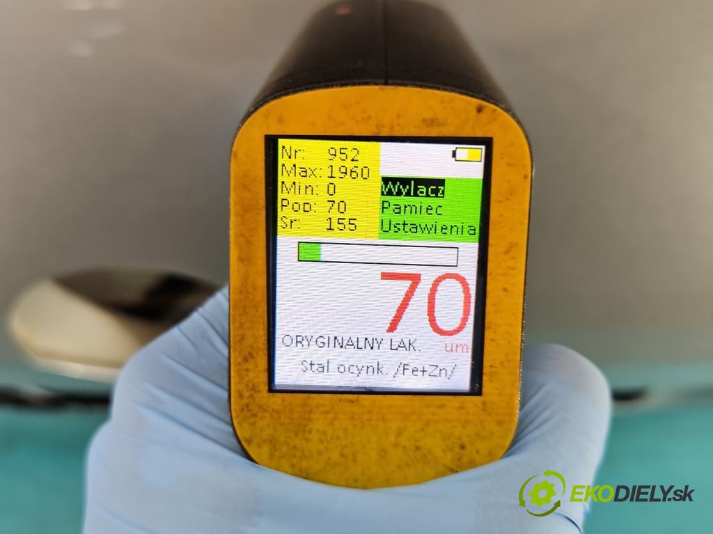 Vw Golf VII 2012-2020 1.6 tdi 105 hp automatic 77 kW 1598 cm3 5- zadní kufrové dveře  (Zadní kapoty)