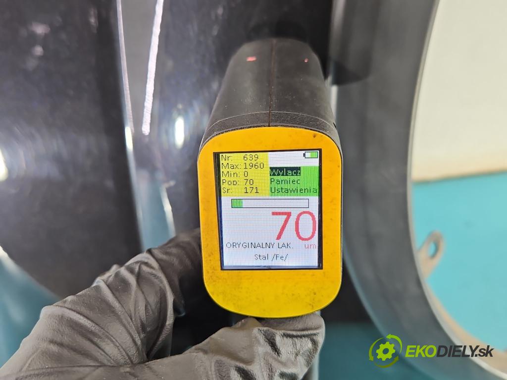 Suzuki Ignis 1.3 16V 94 HP manual 69 kW 1328 cm3 5- blatník predné pravý  (Ostatné)