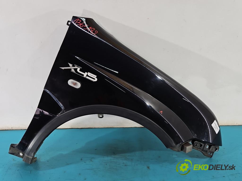 Suzuki Ignis 1.3 16V 94 HP manual 69 kW 1328 cm3 5- blatník predné pravý  (Ostatné)