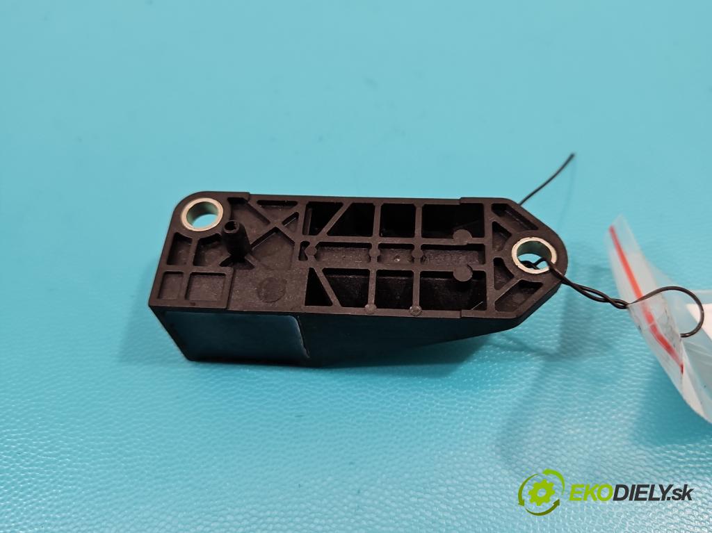 Vw Golf IV 1997-2003 1.9 tdi 101 HP manual 74 kW 1896 cm3 5- snímač šokovat: 5WK42895 (Snímače nárazu)