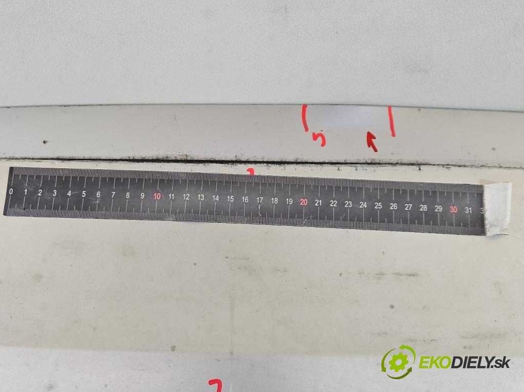 Honda Civic VII 2000-2006 1.7 citd 101 hp manual 74 kW 1686 cm3 5- zadní kufrové dveře  (Zadní kapoty)