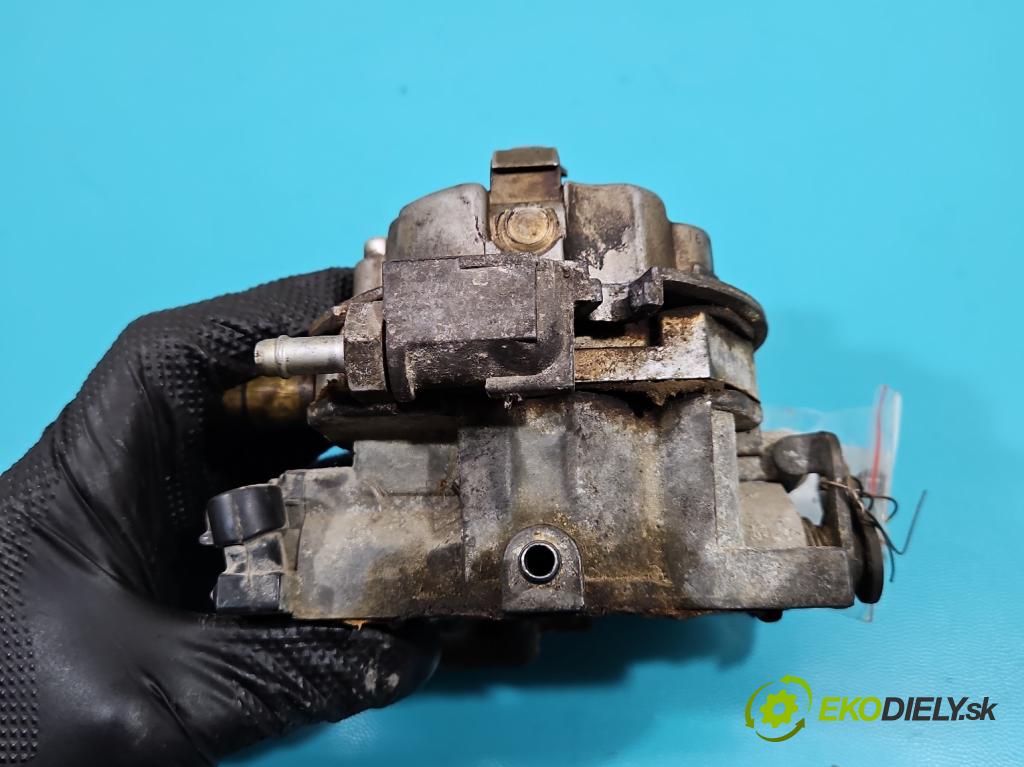 Opel Corsa B 1993-1999 1.4 60 HP manual 44 kW 1389 cm3 3- vstrekovač  (Karburátory)