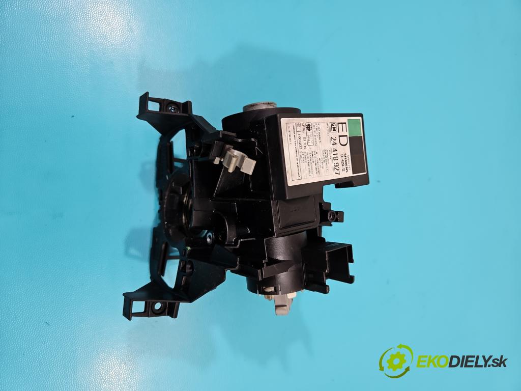 Opel Astra II 1998-2009 1.8 16V 116 hp manual 85 kW 1796 cm3 2- řídící jednotka motoru 90560476