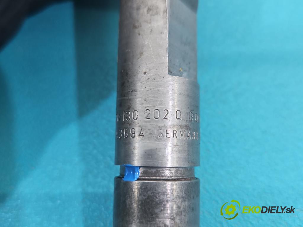 Vw Bora 1.9 tdi 110 HP manual 81 kW 1896 cm3 4- vstrek 028130202Q (Vstrekovač paliva)