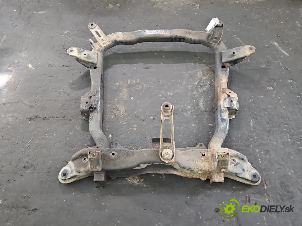 Opel Corsa C 2000-2006 1.0 12V 58 hp manual 43 kW 973 cm3 5- výztuha motoru