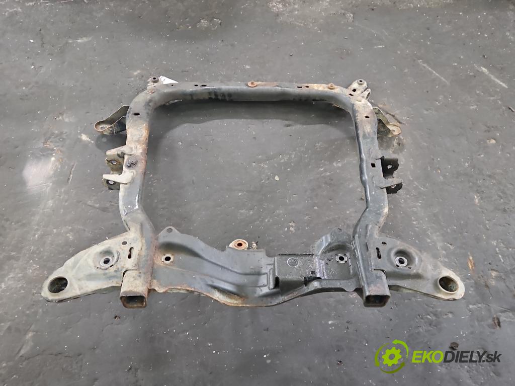 Opel Corsa C 2000-2006 1.0 12V 58 hp manual 43 kW 973 cm3 5- výztuha motoru 