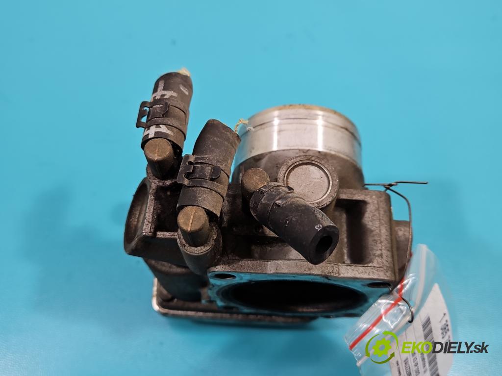 Audi A3 8P 2003-2012 1.6 SR 102 HP manual 75 kW 1595 cm3 3- klapka 06A133062AB (Škrtiace klapky)