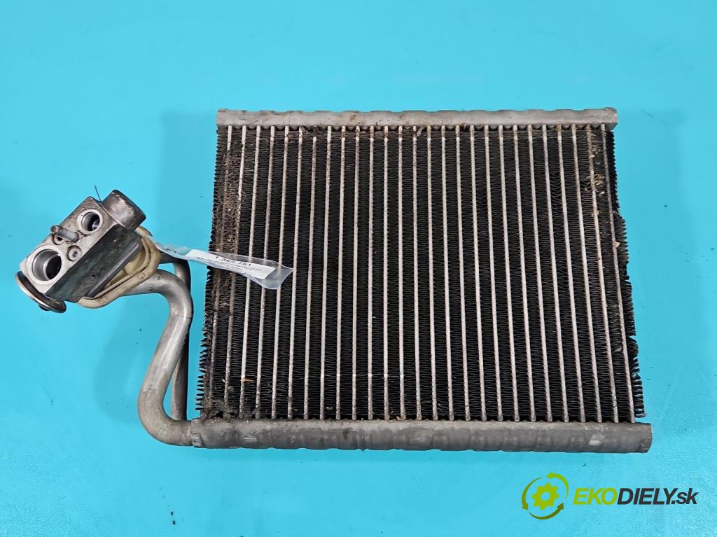 Mercedes S W221 2005-2013 3.0 CDI 235 hp automatic 173 kW 2987 cm3 4- radiátor 2308300184 (Radiátory topení)