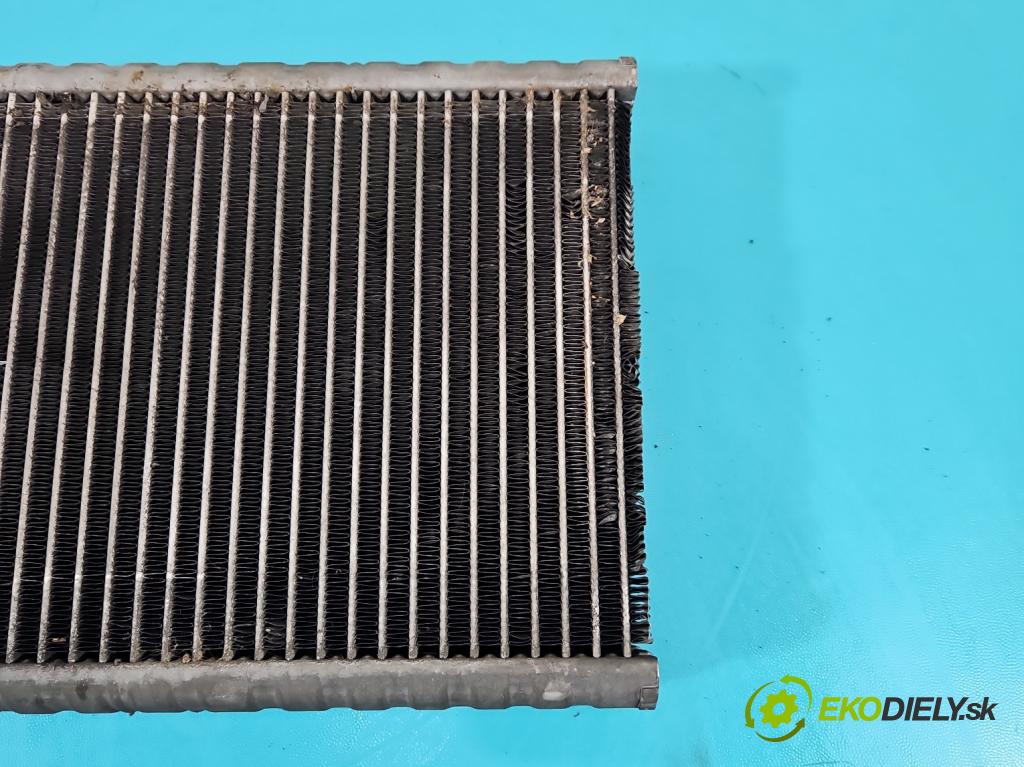 Mercedes S W221 2005-2013 3.0 CDI 235 hp automatic 173 kW 2987 cm3 4- radiátor 2308300184 (Radiátory topení)