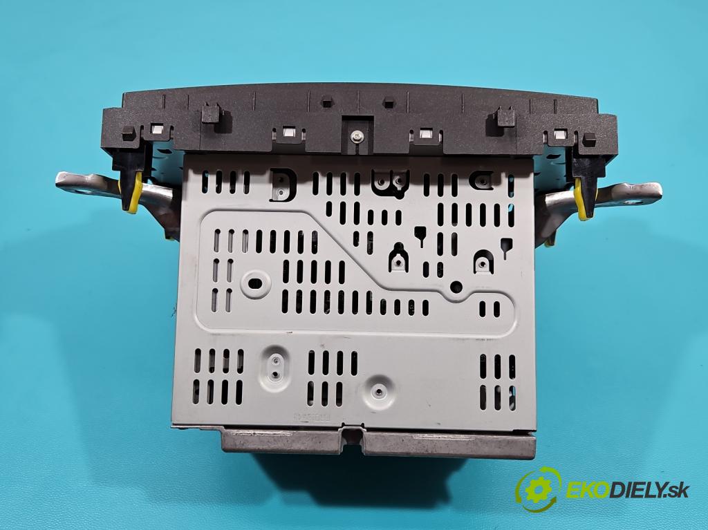 Toyota Avensis III T27 2009-2018 2.0 D4D 126 HP manual 93 kW 1998 cm3 5- Radio originál 86120-05141
