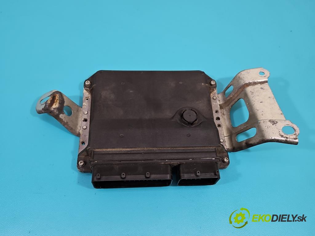 Toyota Yaris II 2005-2011 1.3 vvti 87 hp automatic 64 kW 1298 cm3 5- řídící jednotka motoru 89661-0D400