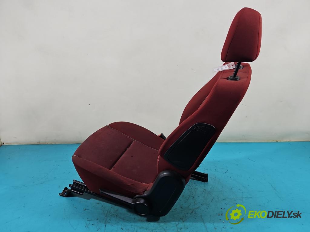 Mitsubishi Colt Z30 VI 2004-2012 1.3 16V 95 HP manual 70 kW 1300 cm3 5- Sedačka ľavý  (Sedačky, sedadlá)