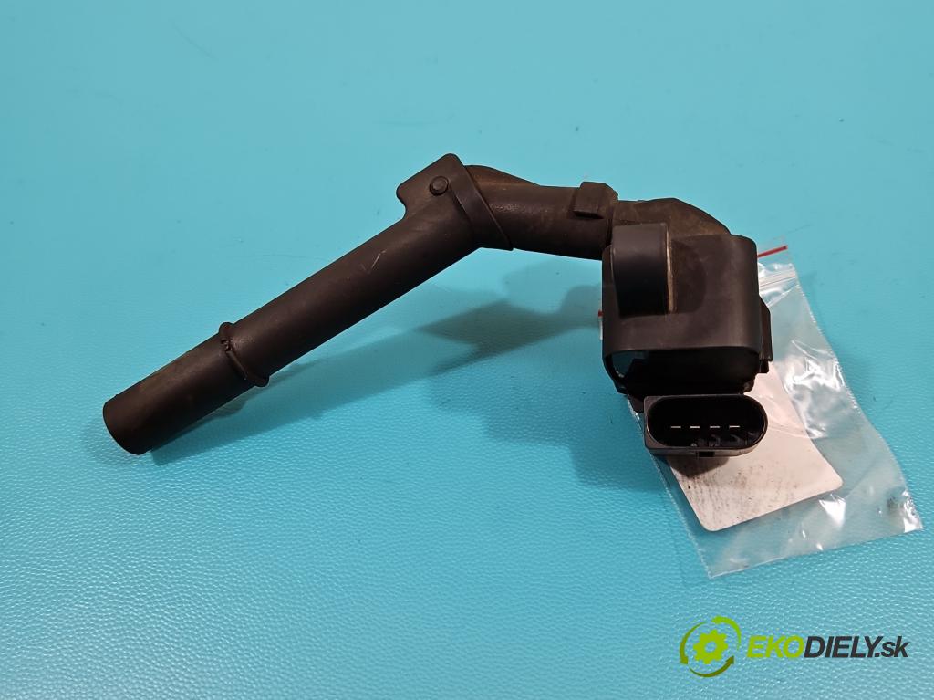 Mercedes GLA X156 2013-2019 1.6 T 156 HP automatic 115 kW 1595 cm3 5- cievka zapaľovacia A2709060500 (Zapaľovacie cievky, moduly)