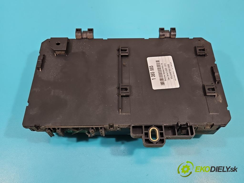 Opel Zafira B 2005-2014 1.9 cdti 150 hp manual 110 kW 1910 cm3 5- skříňka pojistková 13220831 (Pojistkové skříňky)
