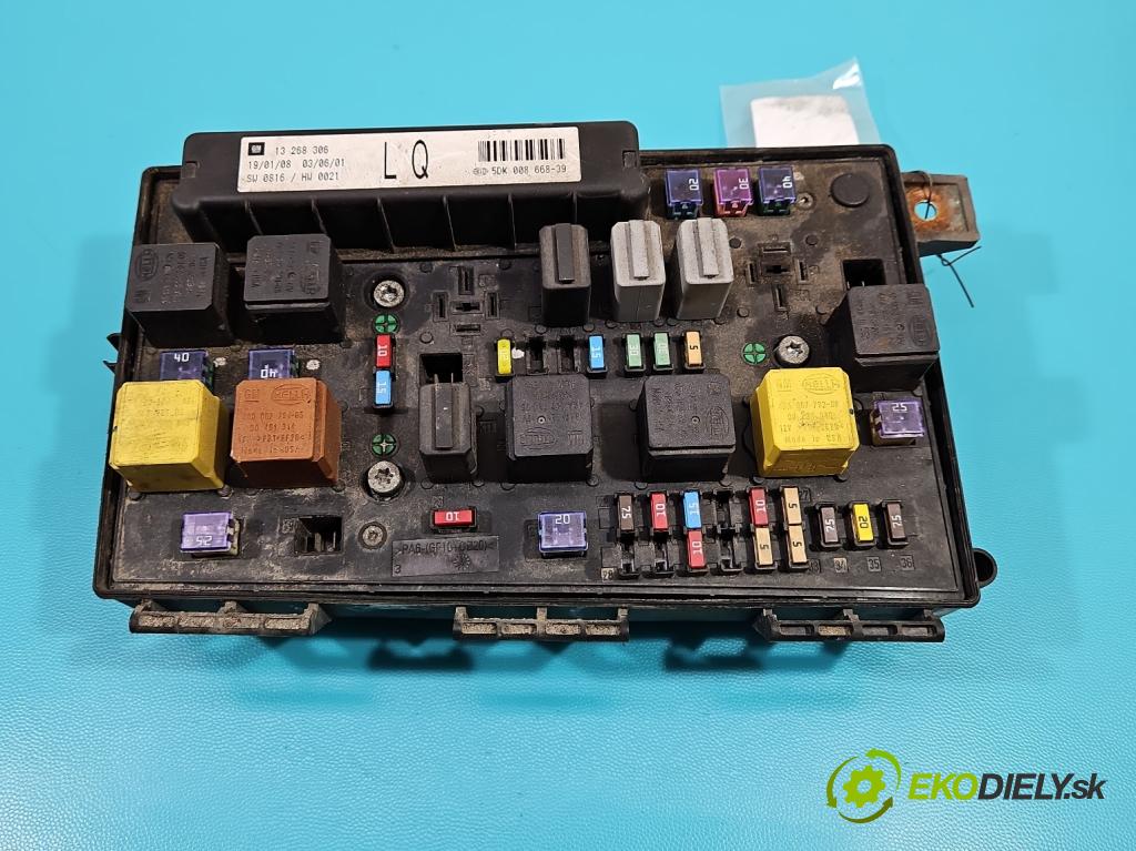 Opel Zafira B 2005-2014 1.9 cdti 150 hp manual 110 kW 1910 cm3 5- skříňka pojistková 13268306 (Pojistkové skříňky)