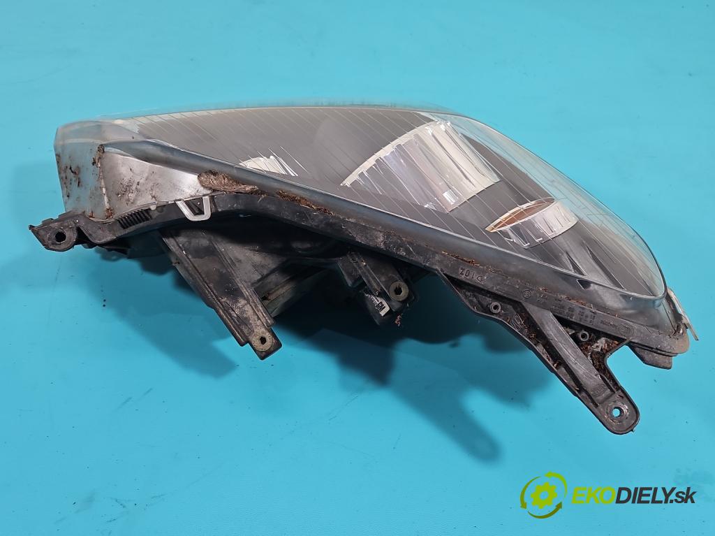 Opel Astra III 2004-2014 1.6 16V 105 HP manual 77 kW 1598 cm3 5- Reflektor: pravý  (Pravé)