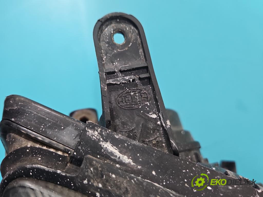 Opel Vectra C 2002-2008 3.0 cdti V6 177 HP manual 130 kW 2959 cm3 5- Reflektor: pravý  (Pravé)