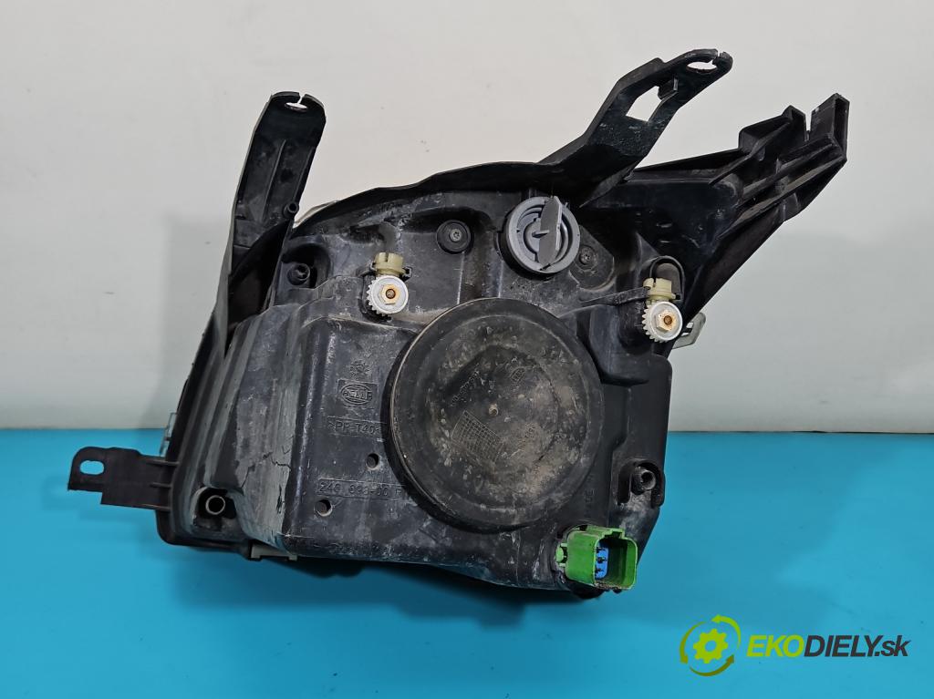 Ford Fusion 1.4 16V 80 HP manual 59 kW 1388 cm3 5- Reflektor: pravý  (Pravé)