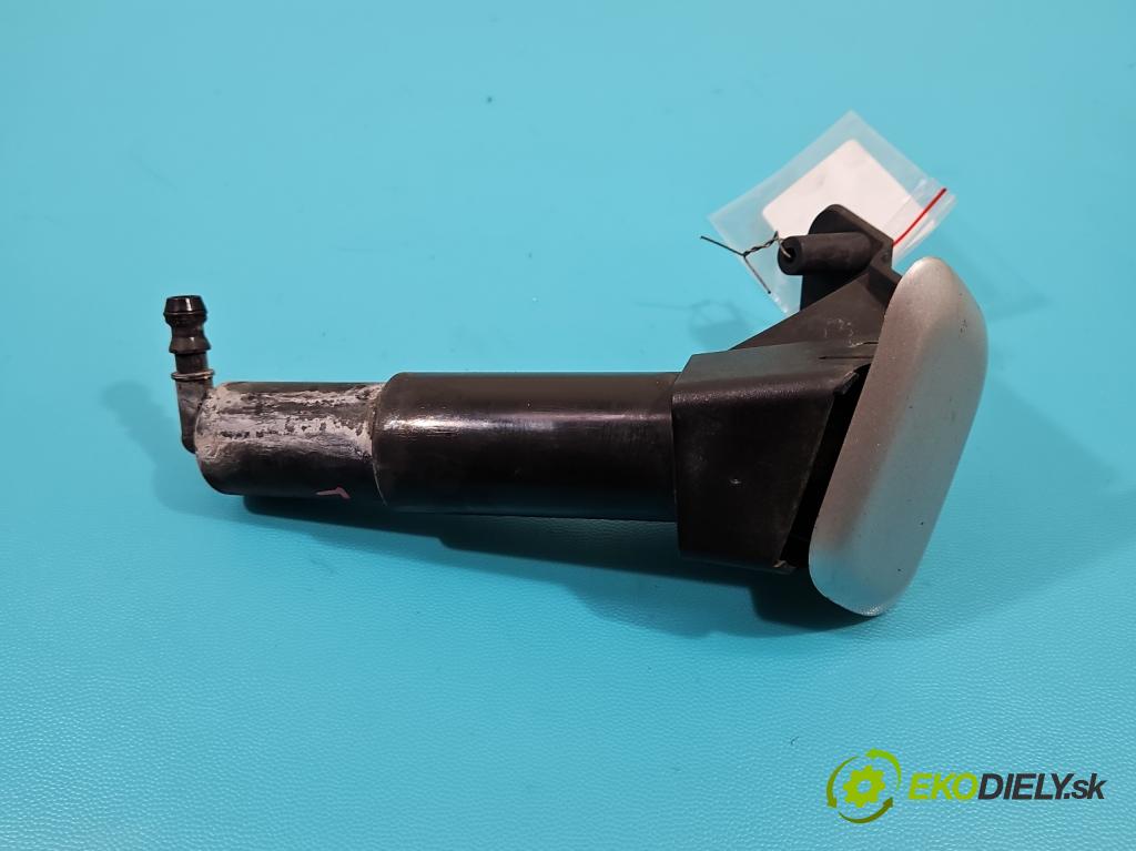 Toyota Avensis III T27 2009-2018 2.0 D4D 126 HP manual 93 kW 1998 cm3 5- ostrekovač reflektor: ľavý 85208-05030 (Motorček ostrekovačov)