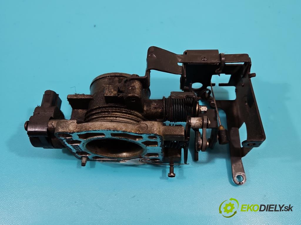 Ford Mondeo Mk3 2000-2007 2.5 V6 170 HP manual 125 kW 2495 cm3 4- klapka F5RF 9B989 (Škrtiace klapky)