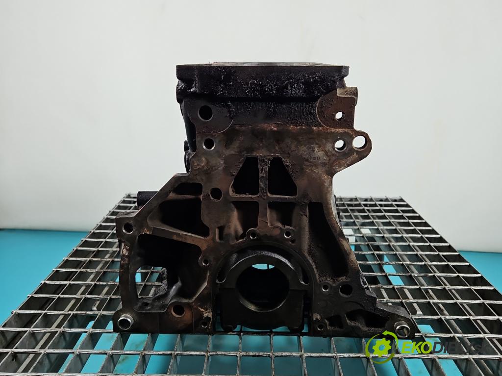 Vw Golf VII 2012-2020 1.6 tdi 105 HP automatic 77 kW 1598 cm3 5- Blok motora CLH (Blok motora)