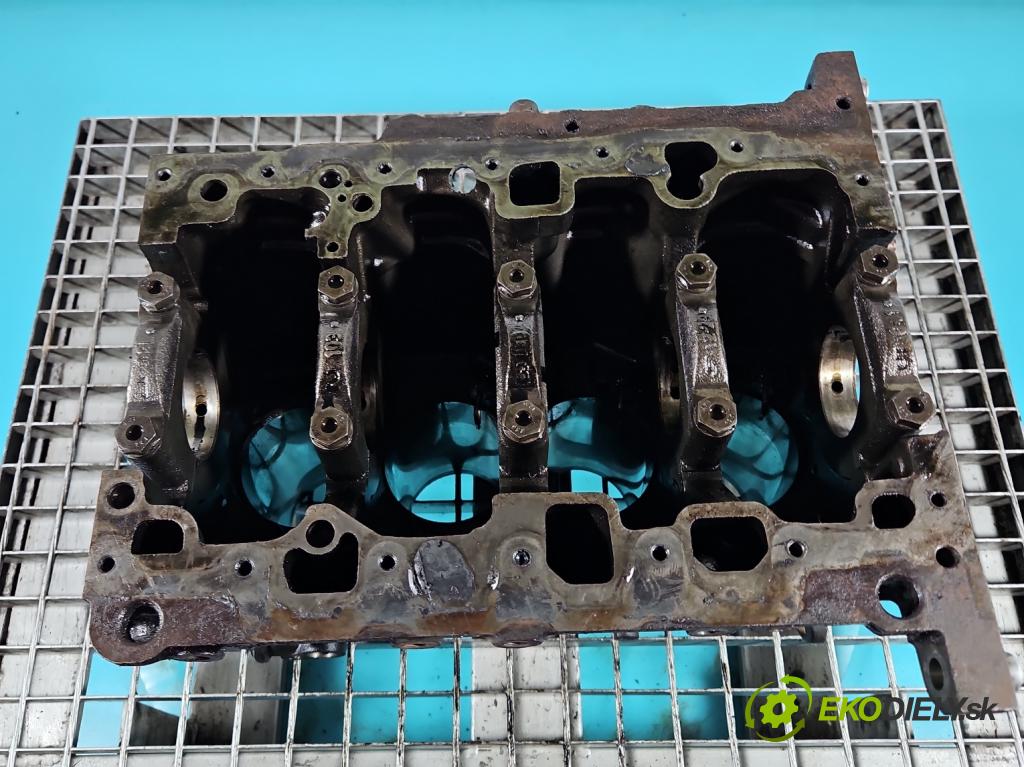 Vw Golf VII 2012-2020 1.6 tdi 105 HP automatic 77 kW 1598 cm3 5- Blok motora CLH (Blok motora)