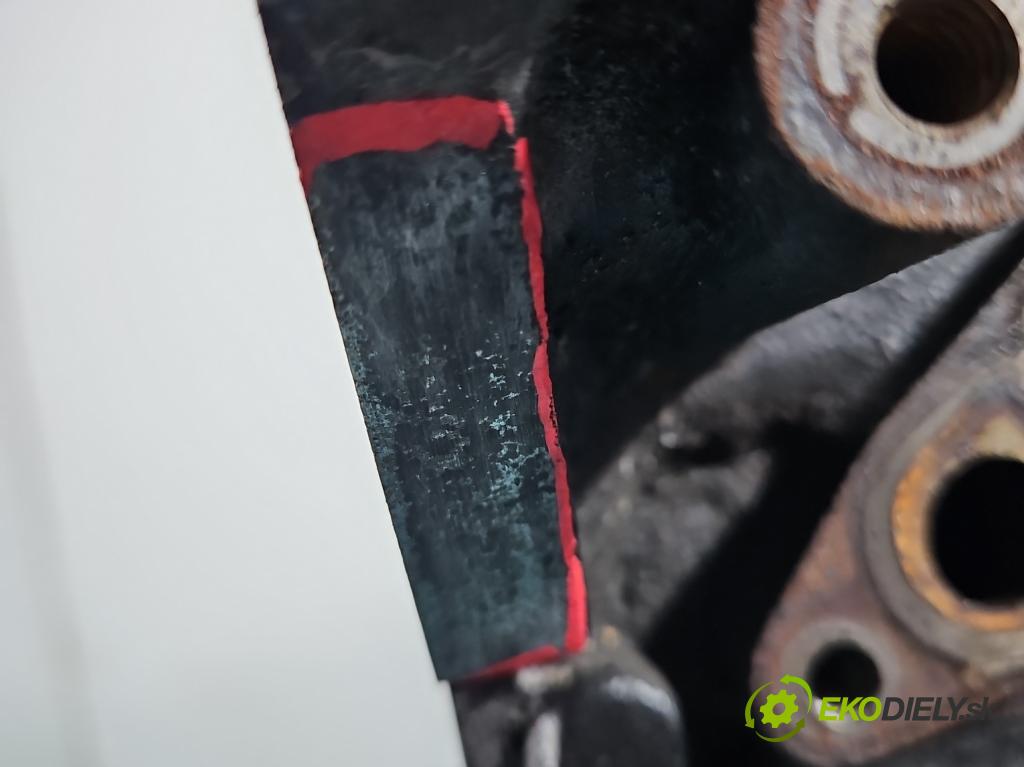 Vw Golf VII 2012-2020 1.6 tdi 105 HP automatic 77 kW 1598 cm3 5- Blok motora CLH (Blok motora)