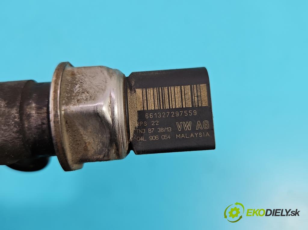 Vw Golf VII 2012-2020 1.6 tdi 105 HP automatic 77 kW 1598 cm3 5- lišta vstrekovacia 04L089B (Vstrekovacie lišty)