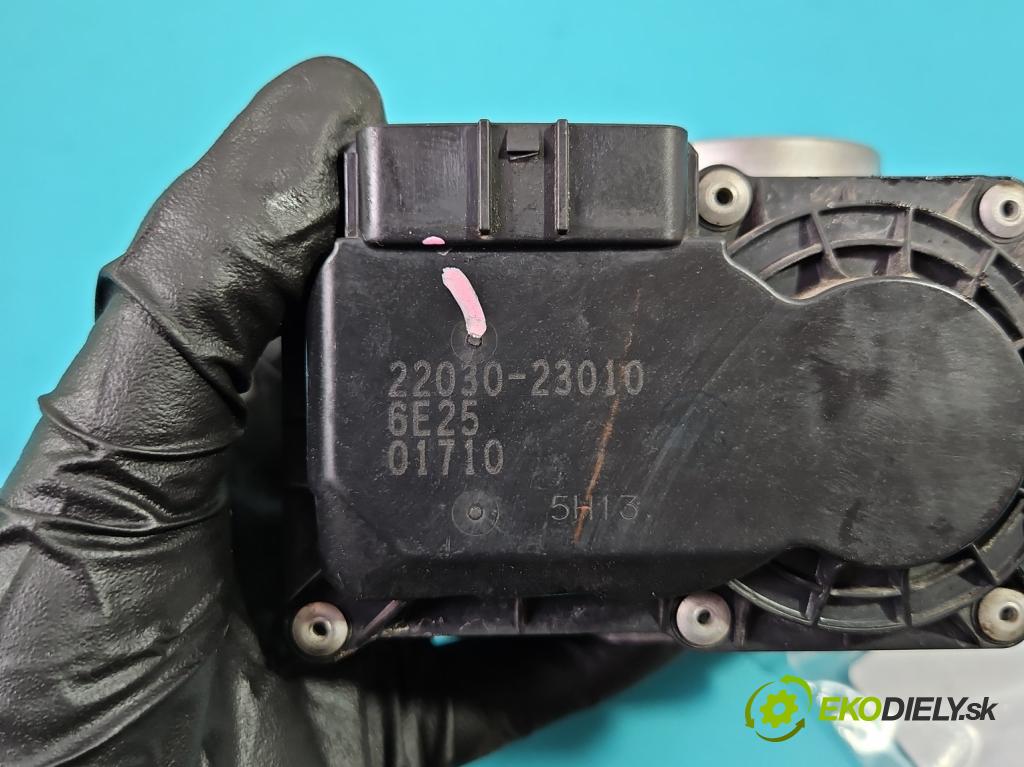 Toyota Yaris II 2005-2011 1.3 vvti 87 HP automatic 64 kW 1298 cm3 5- klapka 22030-23010 (Škrtiace klapky)
